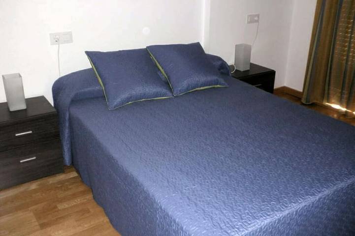 Gîte pour 4 personnes, avec balcon à Cariño - 2