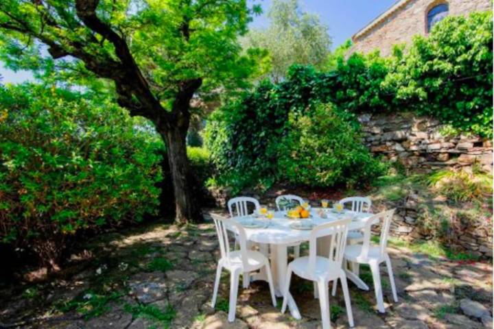 Gîte pour 8 personnes, avec terrasse et jardin, adapté aux familles à La Garde-Freinet - 4