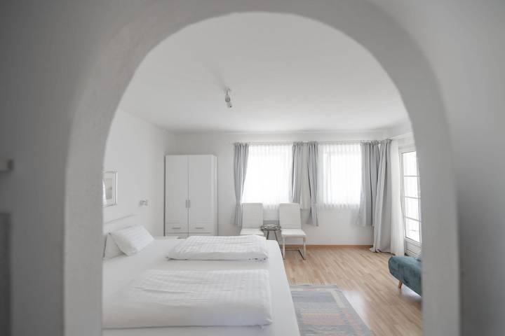 Ferienwohnung für 5 Personen, mit Ausblick und Garten sowie Balkon, kinderfreundlich in Finkenstein am Faaker See - 4