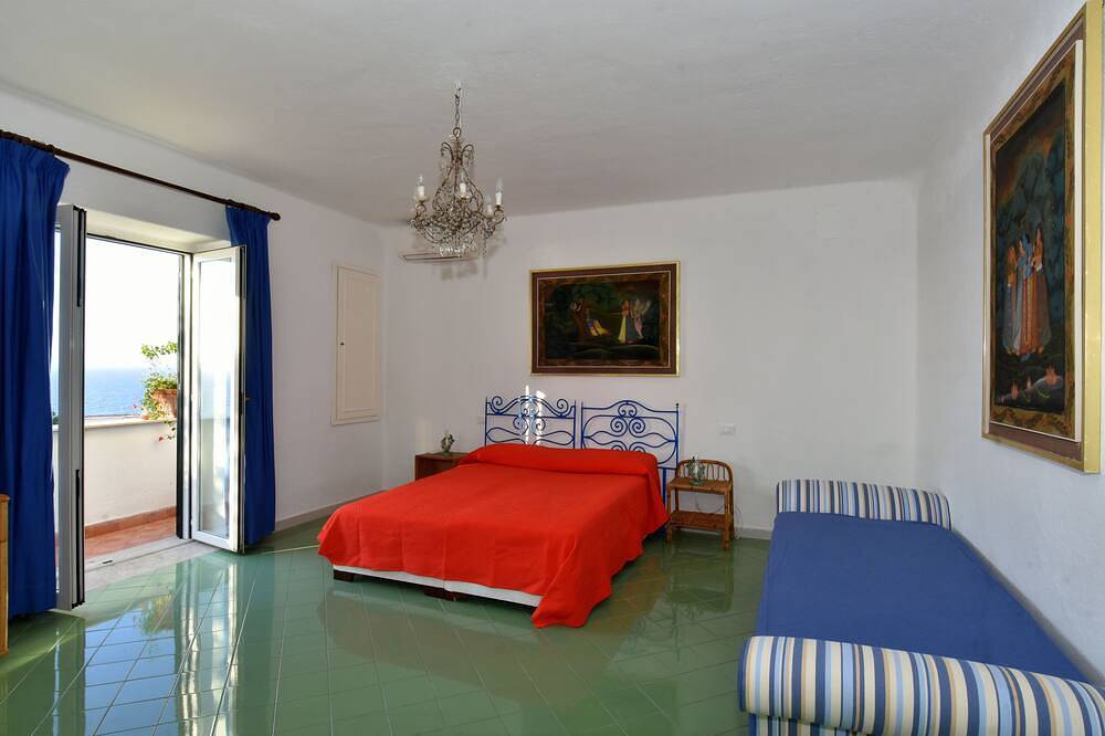 Villa Aglaia Joya Mediterránea con Vista al Mar in Casamicciola Terme, Ischia