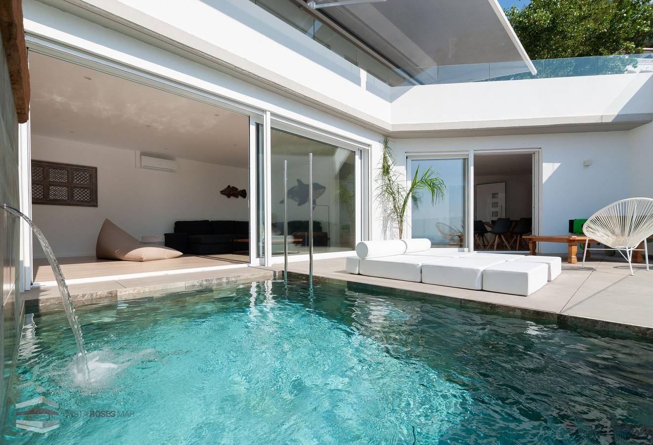 Villa supérieure avec piscine privée et vue sur la mer (Cap Ponent D2) in Roses, Haut-Ampurdan