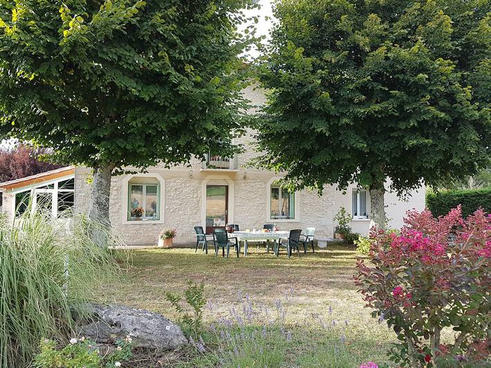 Cottage pour 2 personnes, avec jardin à Bouniagues