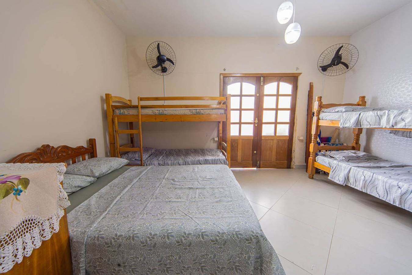 Casa para 6 pessoas com Churrasqueira em Peruíbe in Peruíbe, Baixada Santista