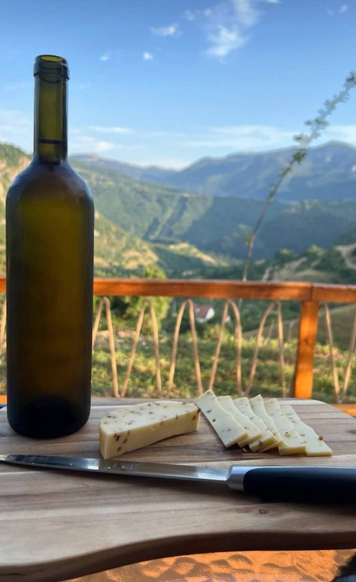 Blockhütte für 4 Personen, mit Garten und Ausblick, mit Haustier in Montenegro - 2