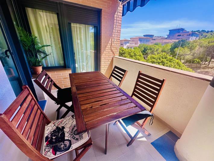 Location de vacances pour 6 personnes, avec terrasse et jardin, adapté aux familles à La Vila Joiosa