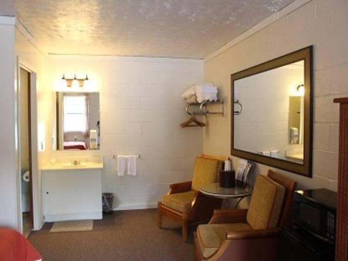 Entire apartment, 2 Queen Bed|Smk|Spencer, Tn in Tennessee