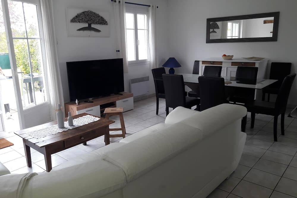 Gîte 4* à 10 min des plages à pied, piscine commune, Wifi, jardin privatif, parc in Vaux-sur-Mer, Côte de Beauté