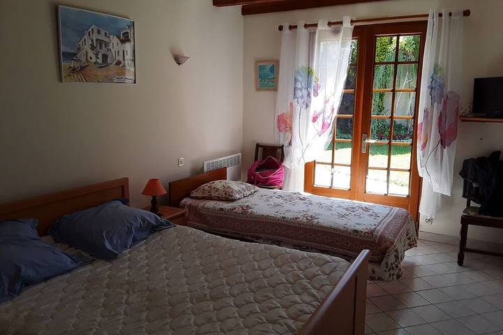 Location de vacances pour 5 personnes dans Plage De L Arneche Meschers Sur Gironde - 2