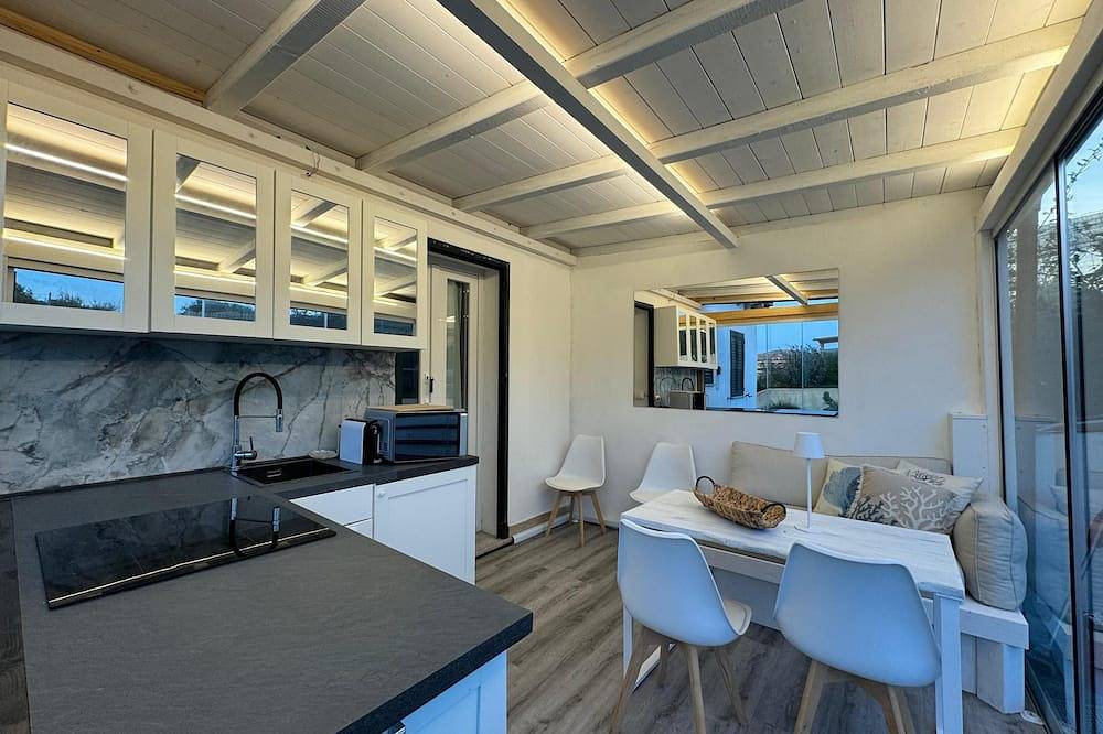 Villa Carrie- Coral Bay Apartment to enjoy relaxation at a stone's throw from the sea in Lu Caloni, Santa Teresa Gallura (Gemeinde)