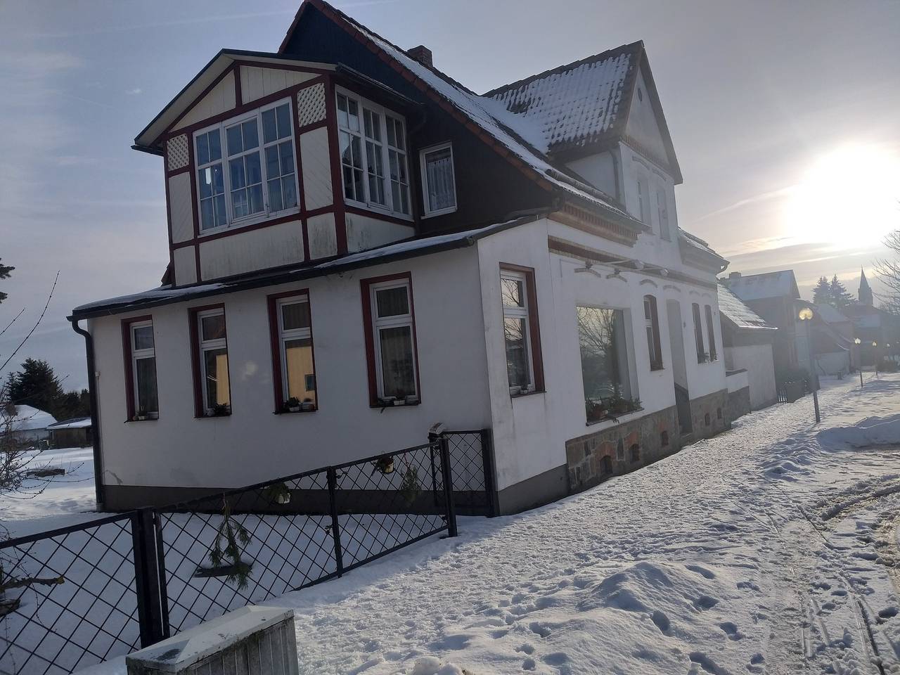 Apartamento vacacional entero, Ferienwohnung Sonnenschein mit kleinem Bauernhof in Friedrichsbrunn, Thale