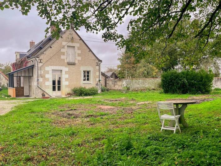 Location de vacances pour 8 personnes, avec jardin à Manthelan