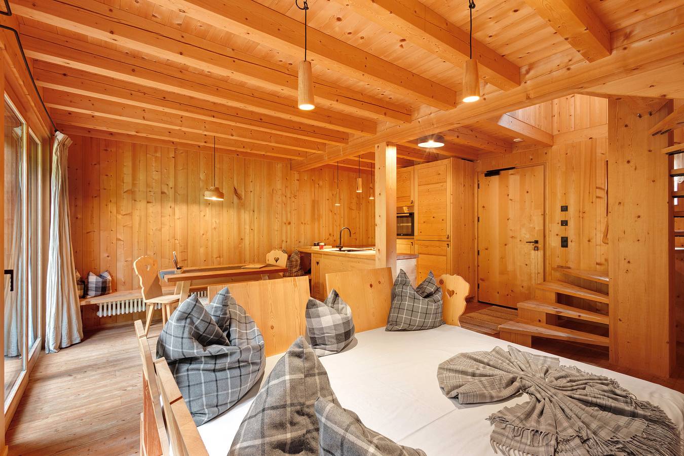 Ganze Wohnung, Chalet 'Blasla Olben 3-4P 2' mit Bergblick, Gemeinschaftsterrasse und Wlan in Villgratner Berge, Gsies