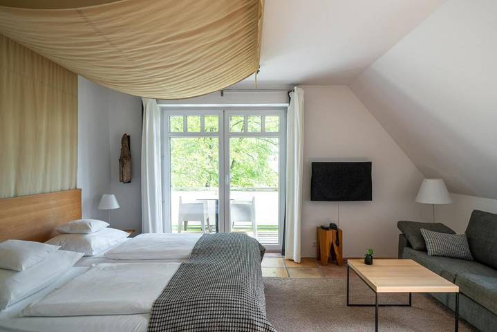 BnB für 2 Personen, mit Terrasse und Garten sowie Ausblick auf dem Darß