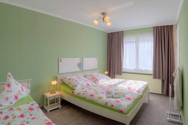 Bungalow für 3 Personen, mit Garten in Trassenheide - 3