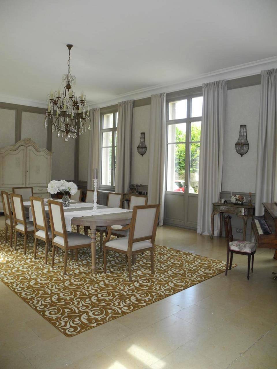 Le Château d'Hermonville B&B / Chambres d'hôtes in Hermonville, Marne