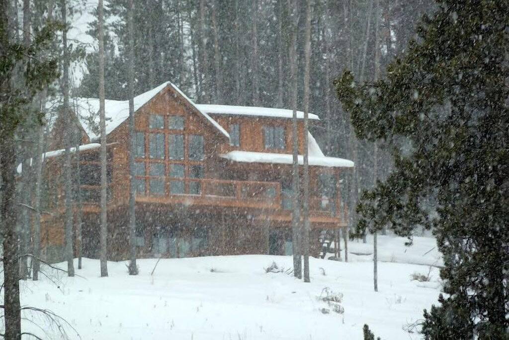 Eingebettet am Rande der Wildnis in Granite County