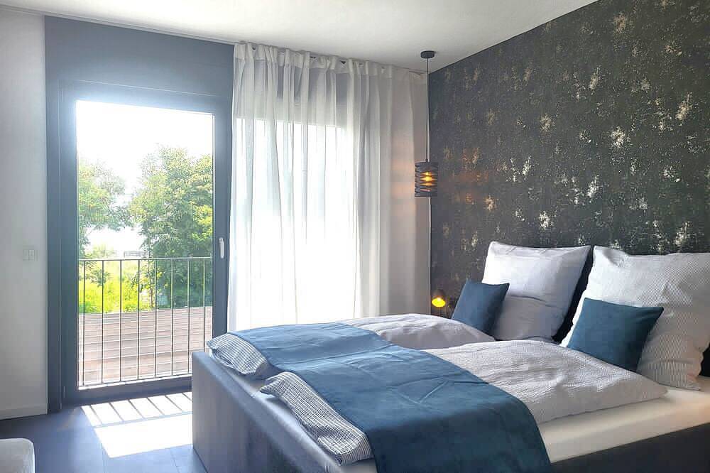 Ferienhaus 'Schlossterrassen 8b' mit Seeblick, privater Terrasse und Wlan in Pouch, Muldestausee