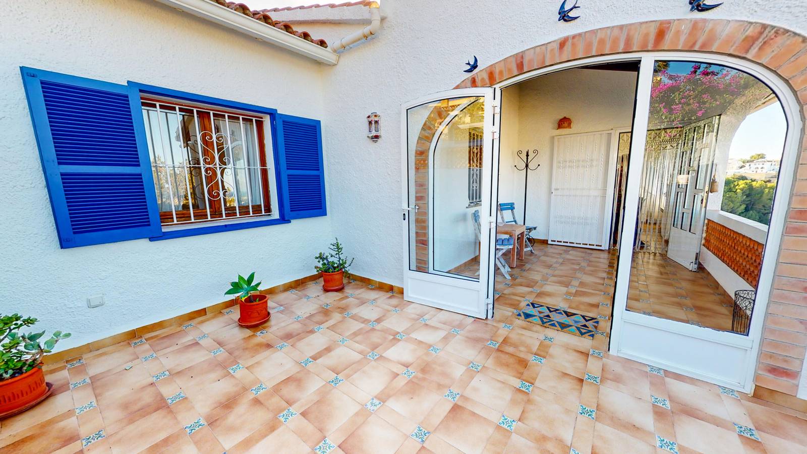 Villa for 8 - 9 people in Denia with private pool, wifi, A/C in Montgo, Dénia