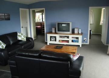 Beach House for 4 People in Otago, Photo 2