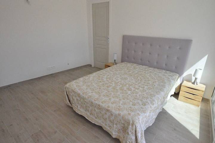 Ferienhaus für 6 Personen, mit Terrasse und Garten in Nizza - 4