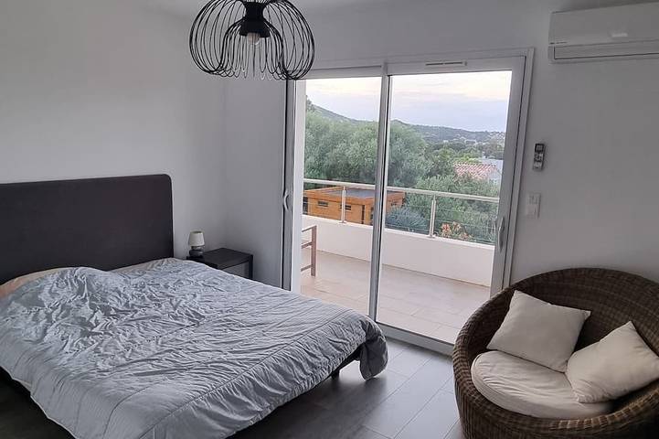 Villa pour 10 personnes, avec jardin et balcon à Calvi - 4