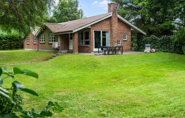 Ferienhaus mit Meerblick für 6 Personen, mit Terrasse und Garten am Ringkøbing Fjord