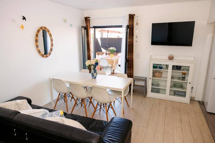 Location de vacances pour 6 personnes, avec jardin et terrasse, animaux acceptés à Vila Praia de Ancora - 2