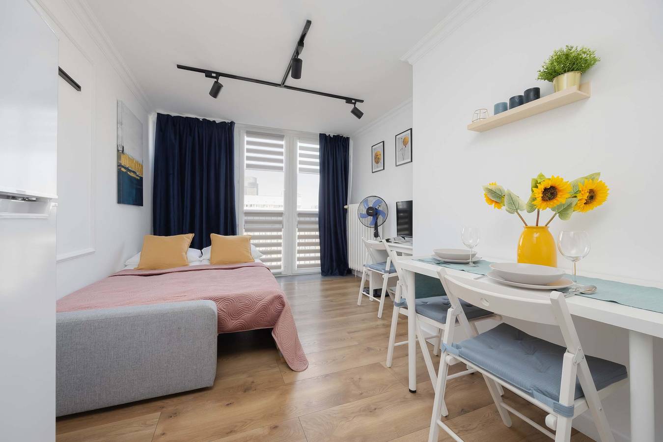 Estudio entero, Grzybowska 30 | Cosy Studio | Centre in Varsovia, Mazovia (región)