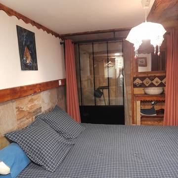 Chambre D’hôte pour 2 Personnes dans Haute-Loire, Photo 2