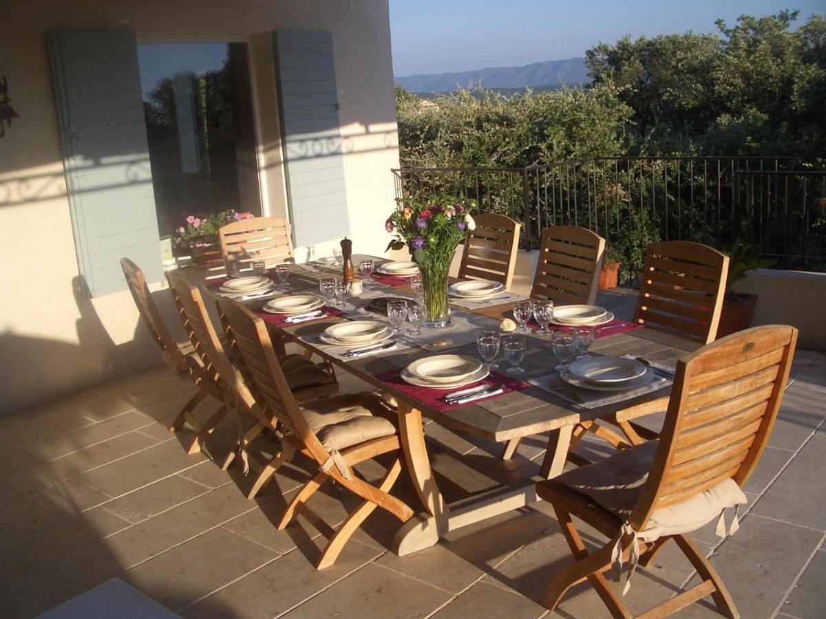 King Room with Pool View in Saint-Saturnin-lès-Apt, Parc naturel régional du Luberon