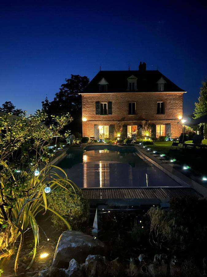 Location de vacances pour 6 personnes, avec jardin ainsi que piscine et vue à Manneville-la-Raoult - 3