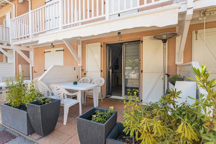 Location de vacances pour 4 personnes, avec Balcon ainsi que Terrasse et Piscine à Anglet