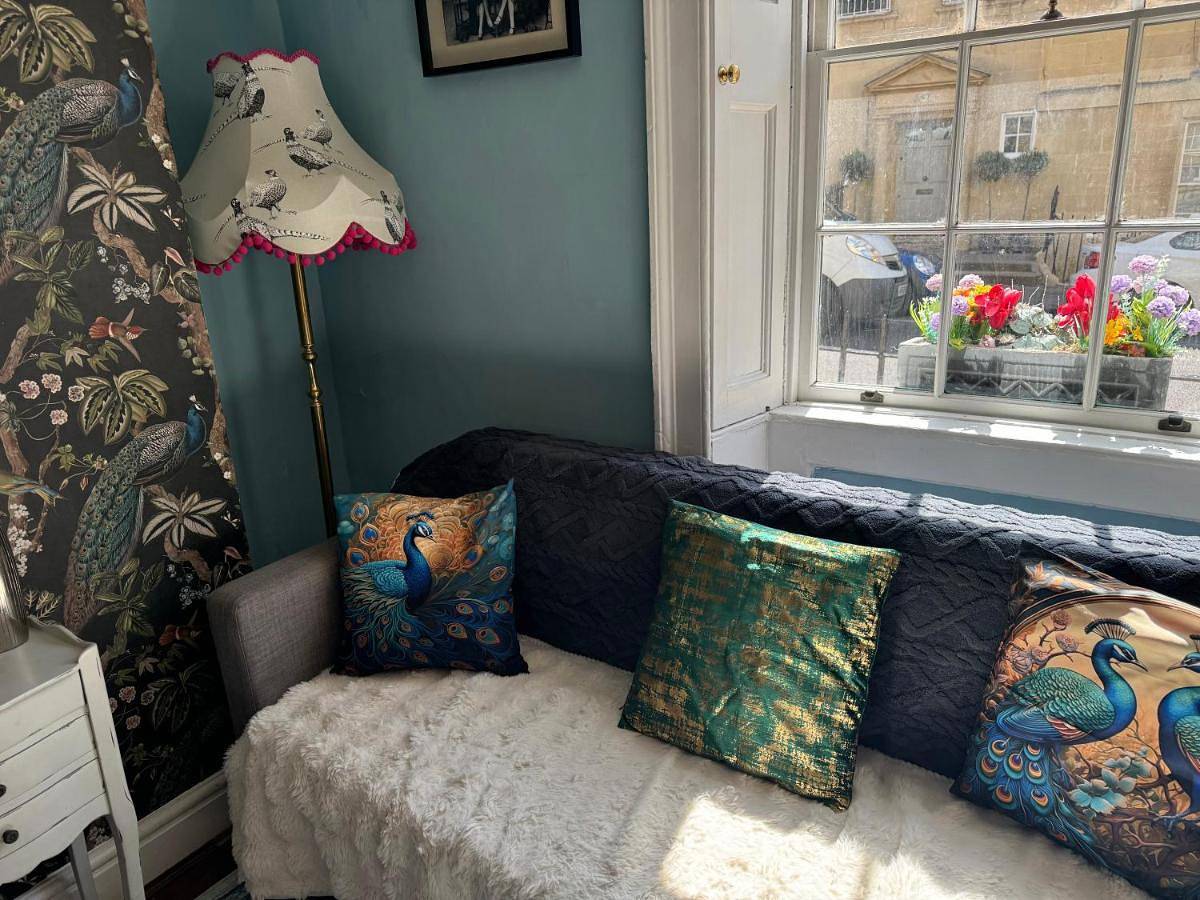 City Centre - Rivers Street, quiet 2 bed ground floor Georgian garden Apartment in Bath, Bath et Nord-Est Somerset