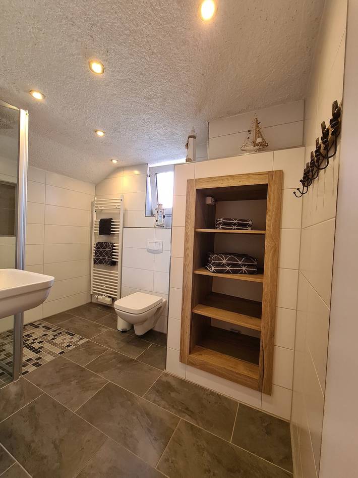 Ferienhaus für 6 Personen, mit Ausblick und Terrasse sowie Garten, mit Haustier in Krummhörn - 4