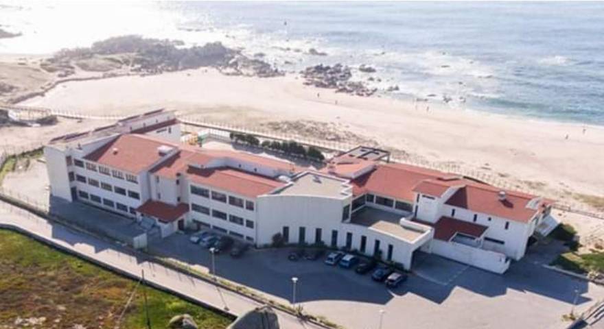 Hôtel pour 2 personnes, avec piscine et balcon dans A Ver-o-Mar - 2