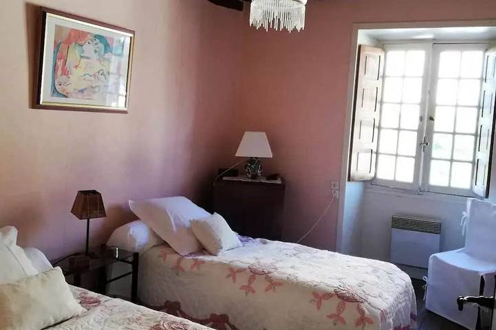 Location de vacances pour 6 personnes, avec terrasse à Curemonte - 3