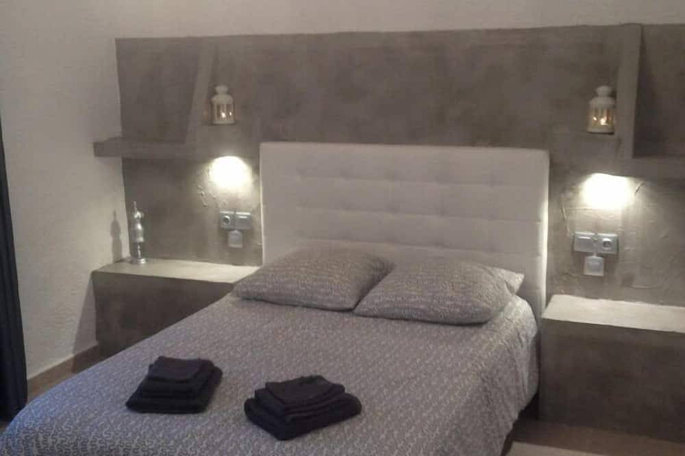 Villa de carácter con piscina privada en zona residencial in El Tossalet, Jávea