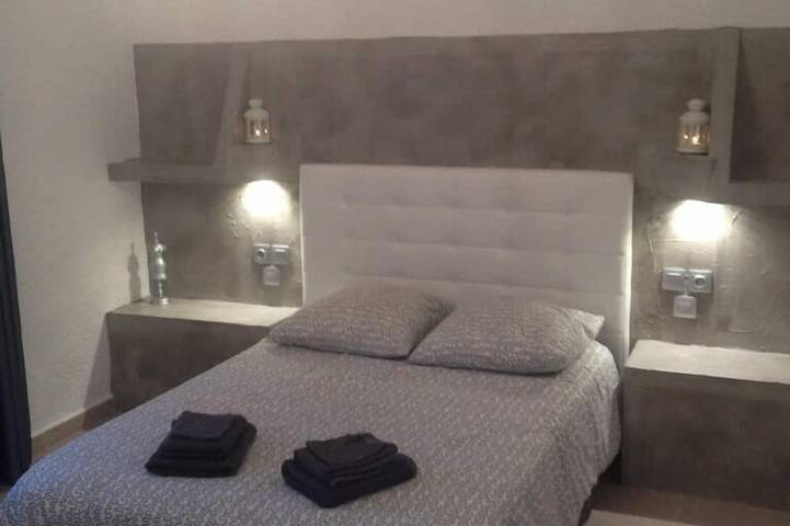 Villa de caractère pour familles dans quartier résidentiel avec piscine privée . in El Tossalet, Jávea