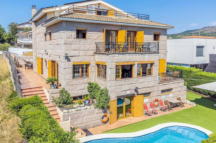 Ferienhaus für 15 Personen, mit Garten - 1