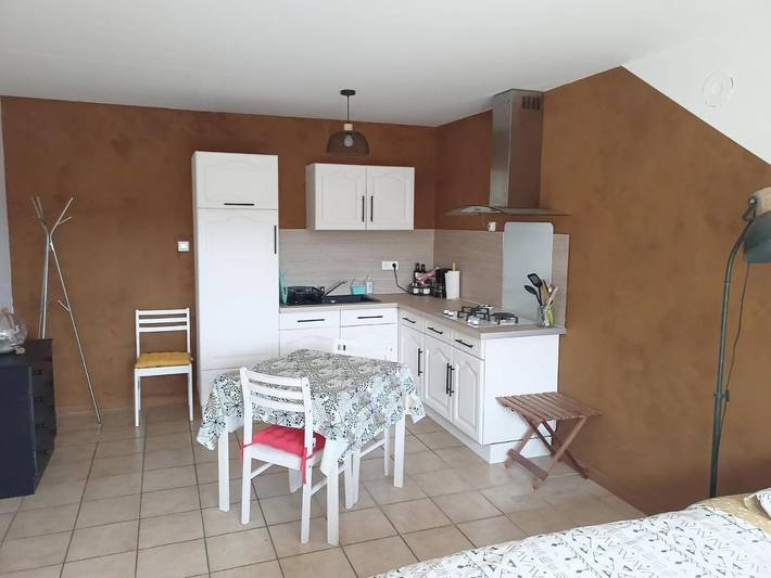 Location de vacances pour 2 personnes, avec vue et jardin à Colombier-le-Vieux - 3