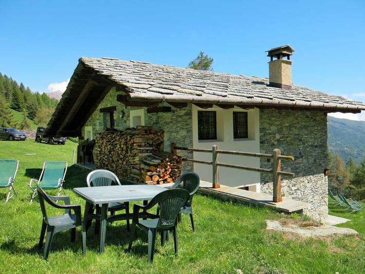 Casa vacanza per 9 persone, con Terrazza e Giardino in 