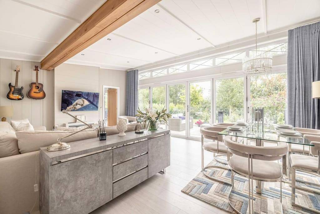 Two-Bedroom House in Windsor, Berkshire
