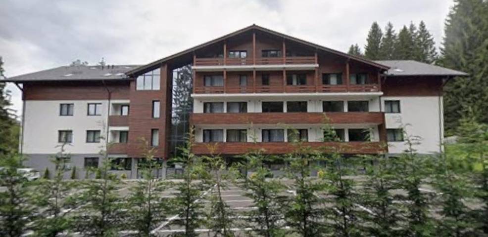 Gîte pour 4 personnes, avec vue ainsi que balcon et vue sur le lac dans Poiana Brasov - Brasov