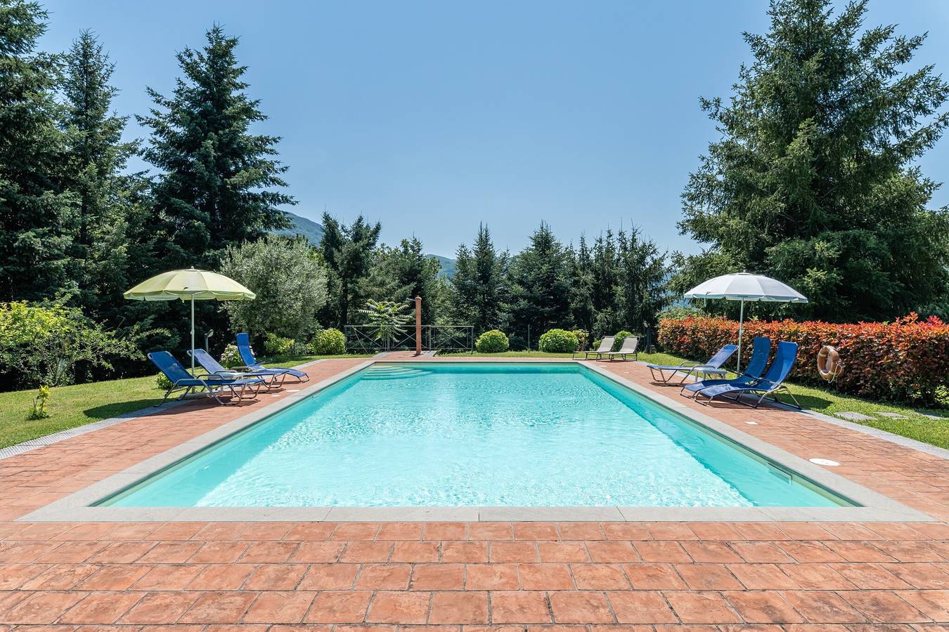 Apartment 'Alba al Rifugio Arcobaleno' with Mountain View, Shared Pool & Wi-Fi in Piteglio, Pistoia Province