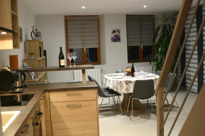 Location de vacances pour 6 personnes, avec jardin ainsi que vue sur le lac et vue à Mercurey - 3
