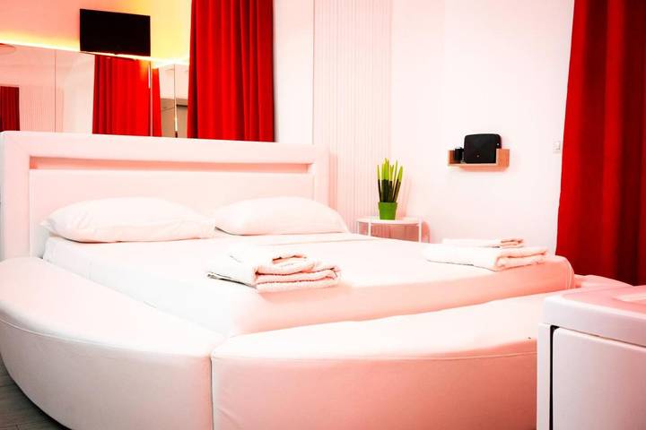 B&b per 2 persone, con balcone in Portici