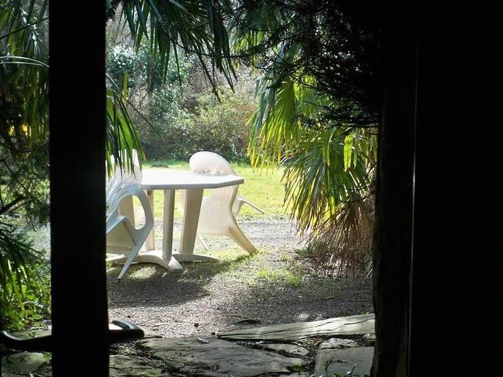 Gîte pour 5 personnes, avec vue ainsi que terrasse et jardin à Salies-de-Béarn - 4