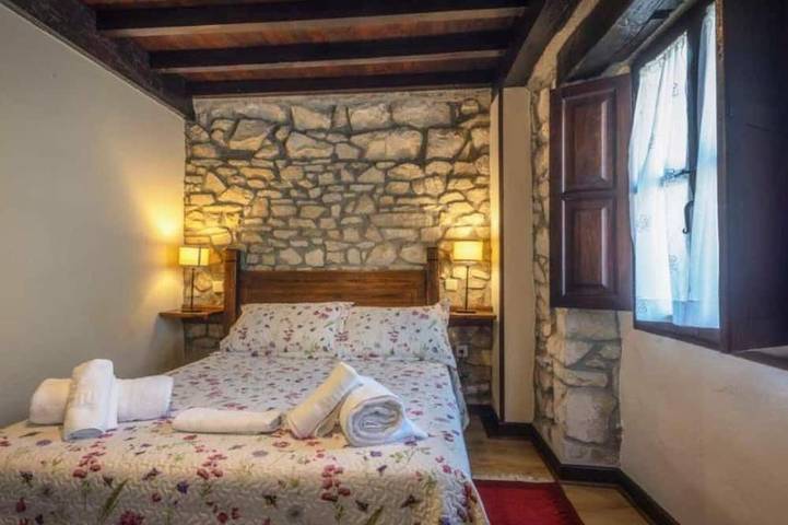 Maison rurale avec vue sur les montagnes. Profitez de la nature et de l'air frais in Tresgrandas, Llanes
