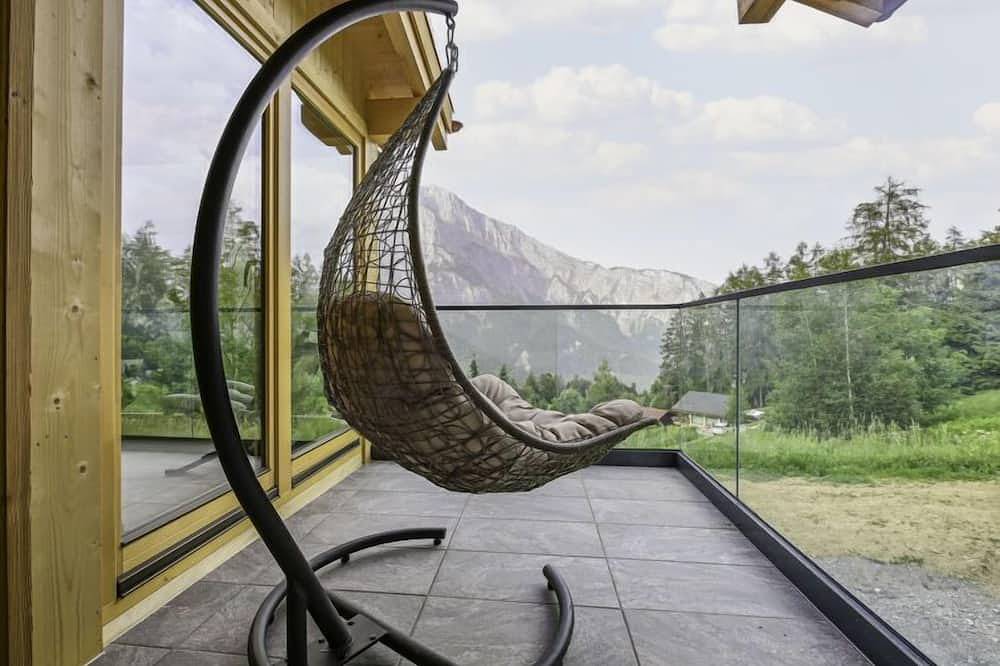 Paisible by Interhome in Ovronnaz, Chamoson