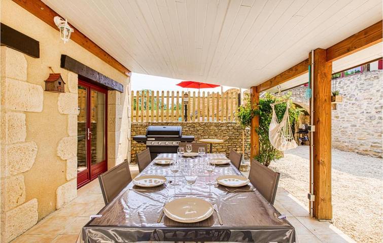 Location de vacances pour 8 personnes, avec piscine à Salvagnac-Cajarc - 4